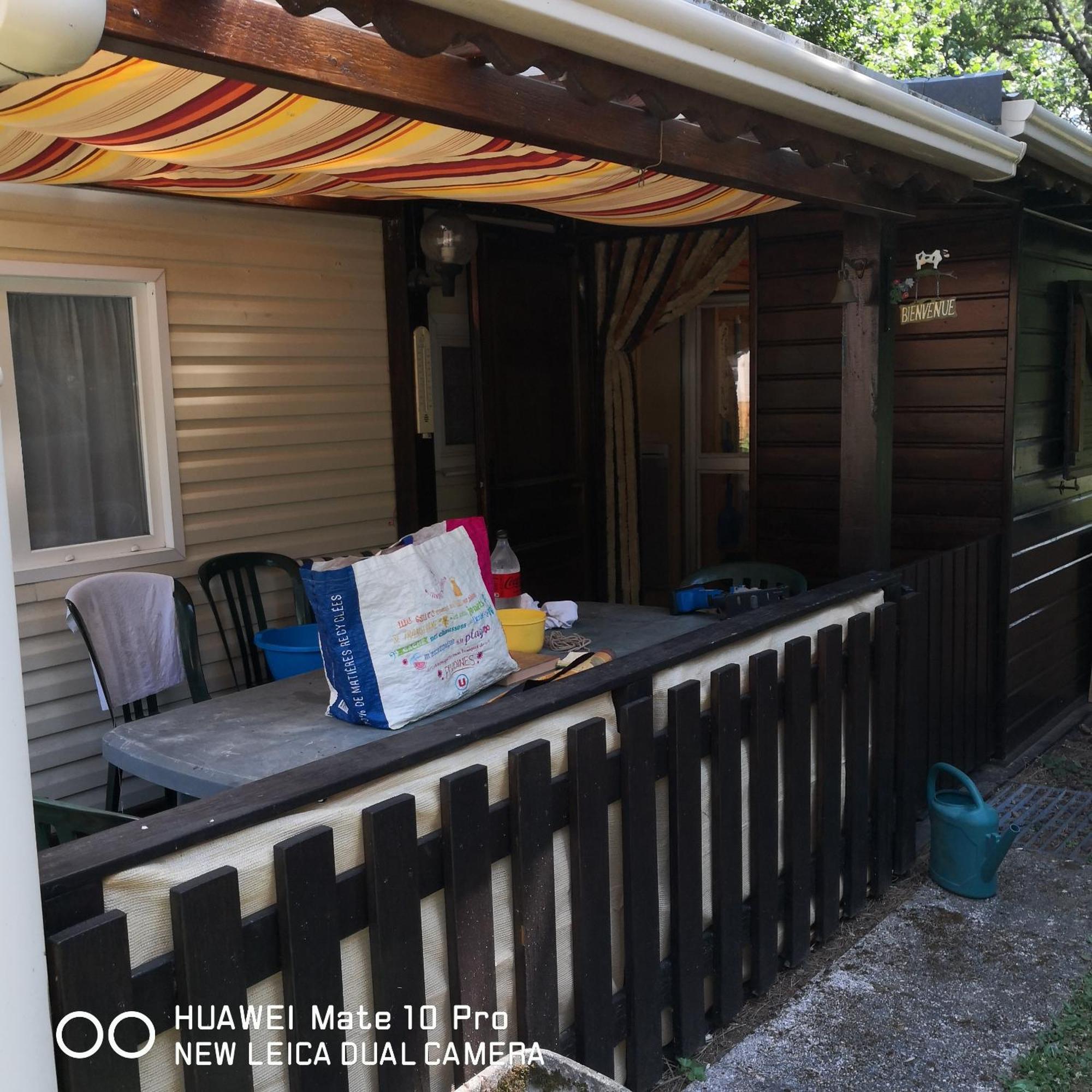 Charmant Mobil Home Style Chalet Бес-э-Сент-Анастез Экстерьер фото